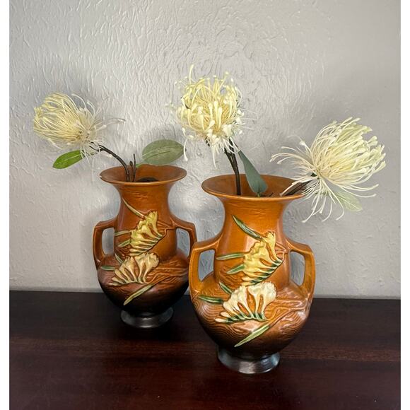 Roseville Freesia Brown Vase Pair One Intact One Repaired 1940s Art Pottery - Picture 1 of 8